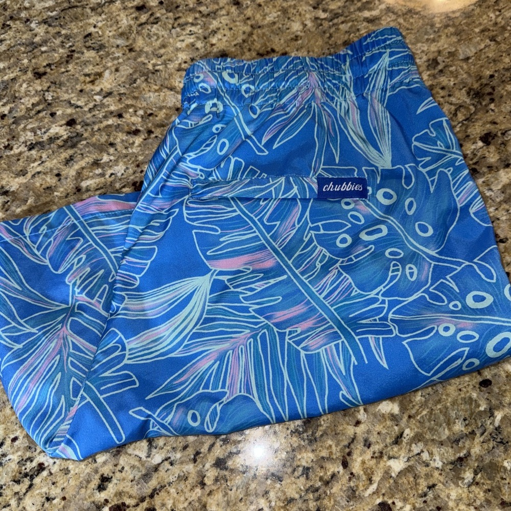 Chubbies Shorts Mens XL Blue Leaf Print Swim Trunks 6.5 Inseam Not Lined
